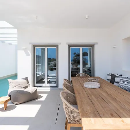 Villa Exclusive Luxury Moca Beachfront Villa, Molos, Paros *