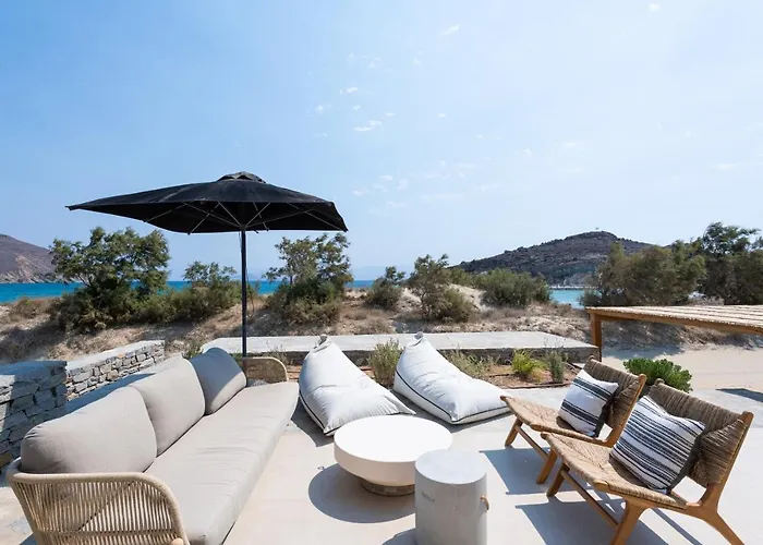Villa Exclusive Luxury Moca Beachfront Villa, Molos, Paros
