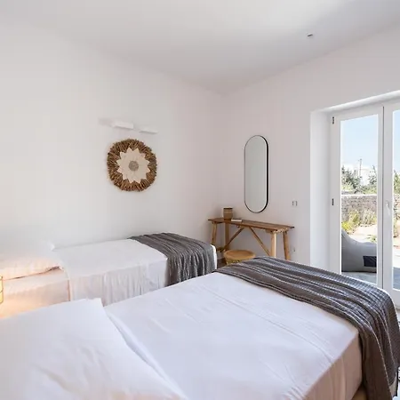 Villa Exclusive Luxury Moca Beachfront Villa, Molos, Paros *