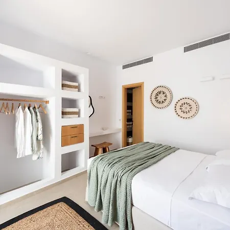 Exclusive Luxury Moca Beachfront Villa, Molos, Paros * Molos (Paros)