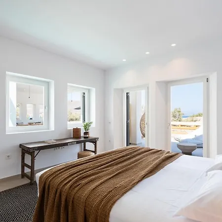 Exclusive Luxury Moca Beachfront Villa, Molos, Paros * Molos (Paros)