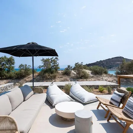 Villa Exclusive Luxury Moca Beachfront Villa, Molos, Paros