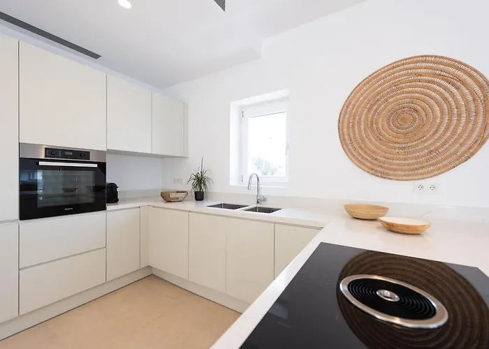 Exclusive Luxury Moca Beachfront Villa, Molos, Paros Vila *